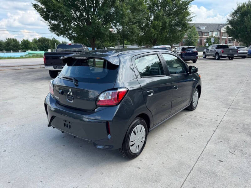 2024 Mitsubishi Mirage ES