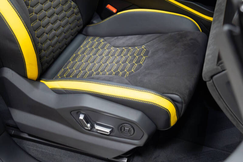 2022 Lamborghini Urus