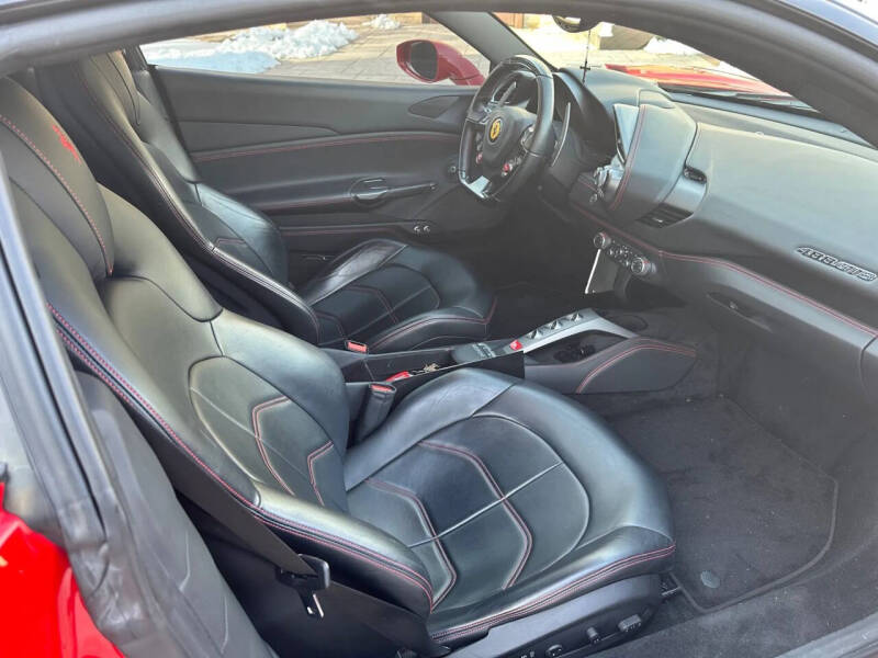 2016 Ferrari 488 GTB