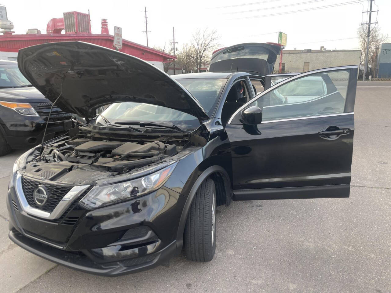 2020 Nissan Rogue Sport for sale at Ganda Auto Sales in Denver, CO