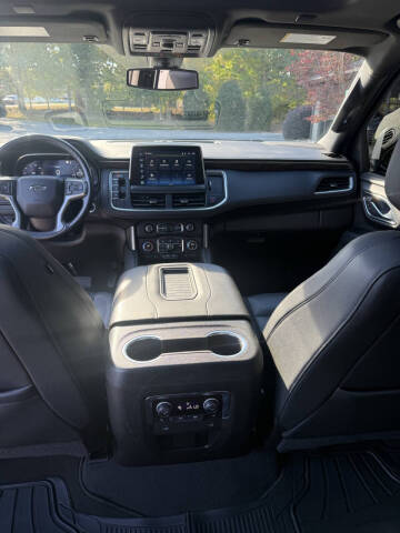 2022 Chevrolet Suburban Z71