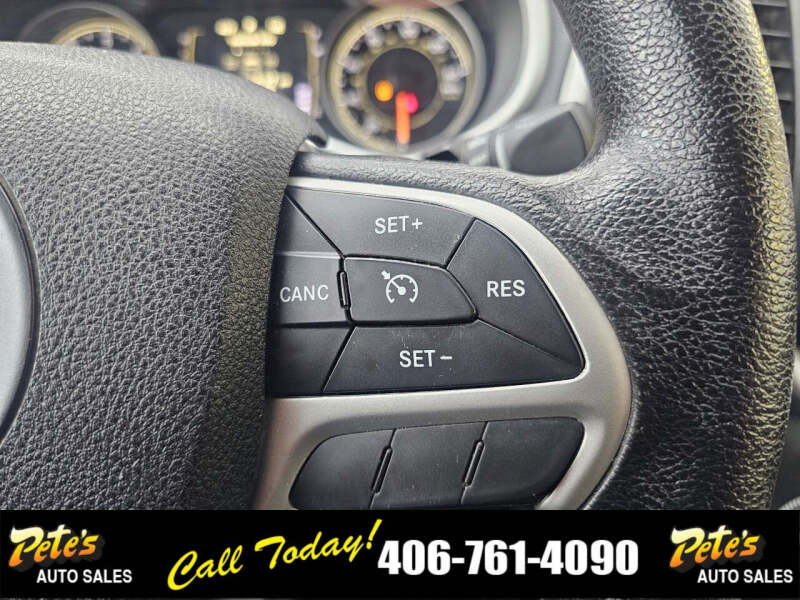 2016 Jeep Cherokee Sport