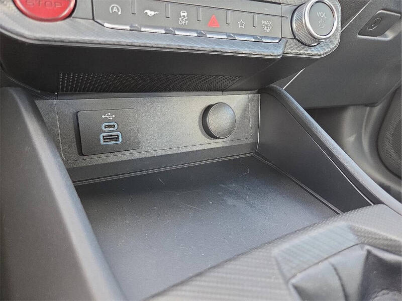 2025 Ford Mustang EcoBoost