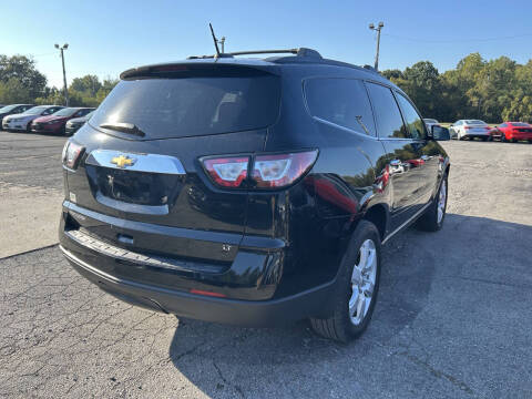 2017 Chevrolet Traverse LT