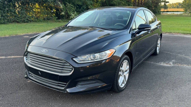 2014 Ford Fusion SE