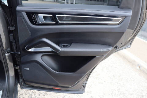 2020 Porsche Cayenne Turbo