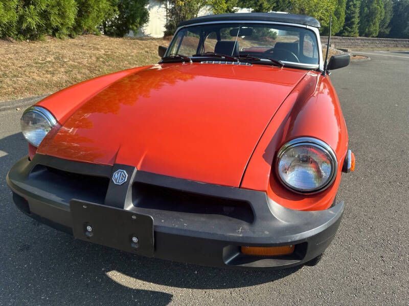 1977 MG B
