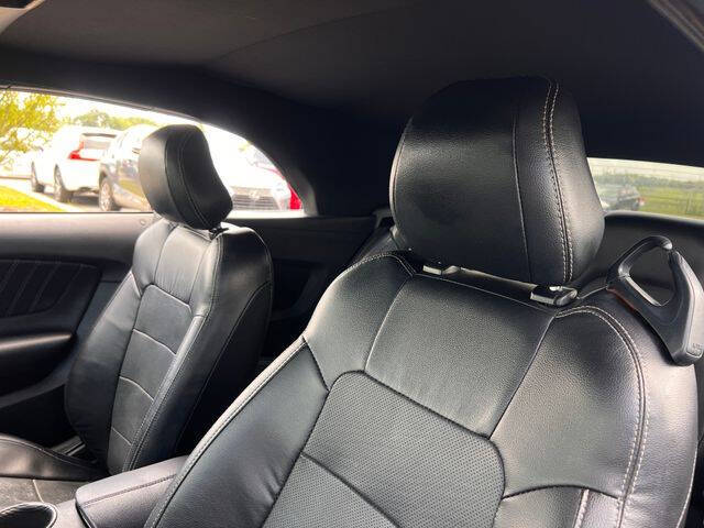 2020 Ford Mustang EcoBoost Premium