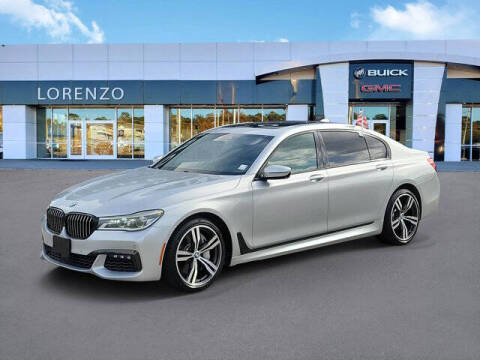 2017 BMW 7 Series 750i Photo