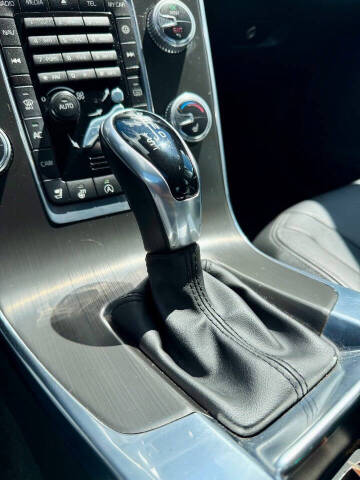 2016 Volvo S60 T5 Drive-E Premier