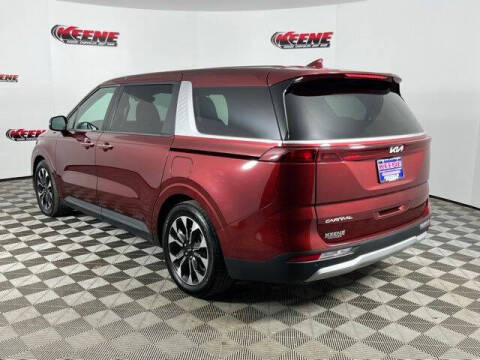 2024 Kia Carnival EX