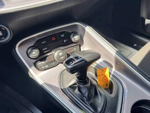 2020 Dodge Challenger SXT