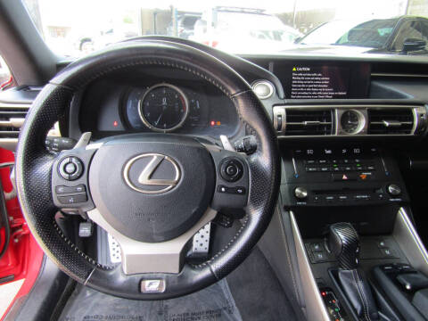 2016 Lexus IS 200t