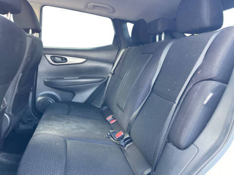 2022 Nissan Rogue Sport S