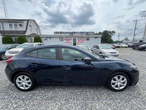 2015 Mazda MAZDA3 i Sport