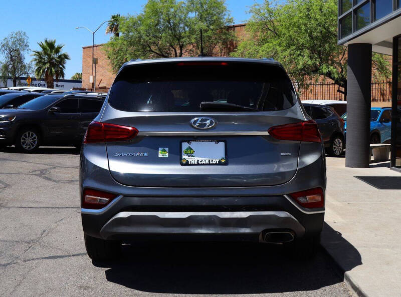 2019 Hyundai Santa Fe SE 2.4L