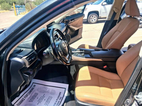 2017 Lexus IS 300