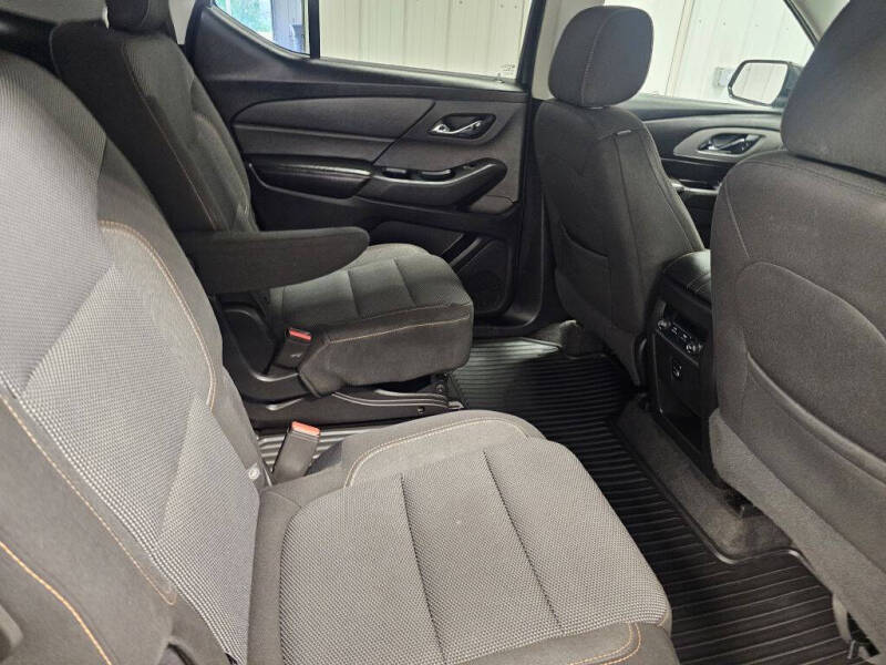 2018 Chevrolet Traverse LT Cloth
