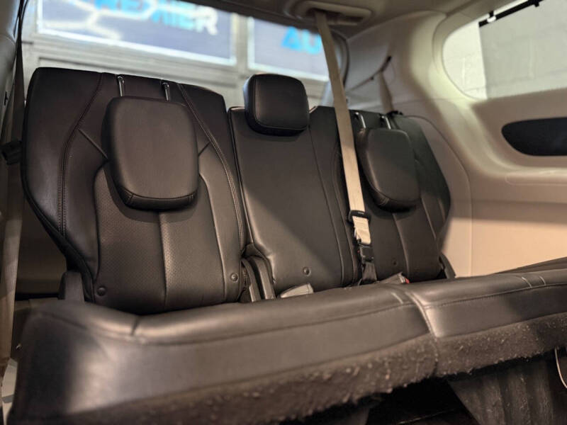 2019 Chrysler Pacifica Touring L