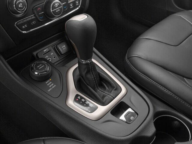 2017 Jeep Cherokee Trailhawk L Plus