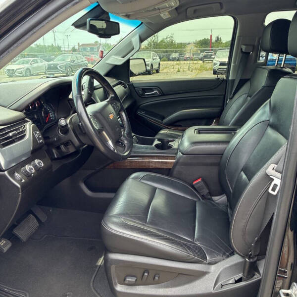2019 Chevrolet Suburban LT