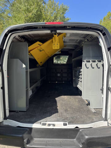 2021 Chevrolet Express 2500