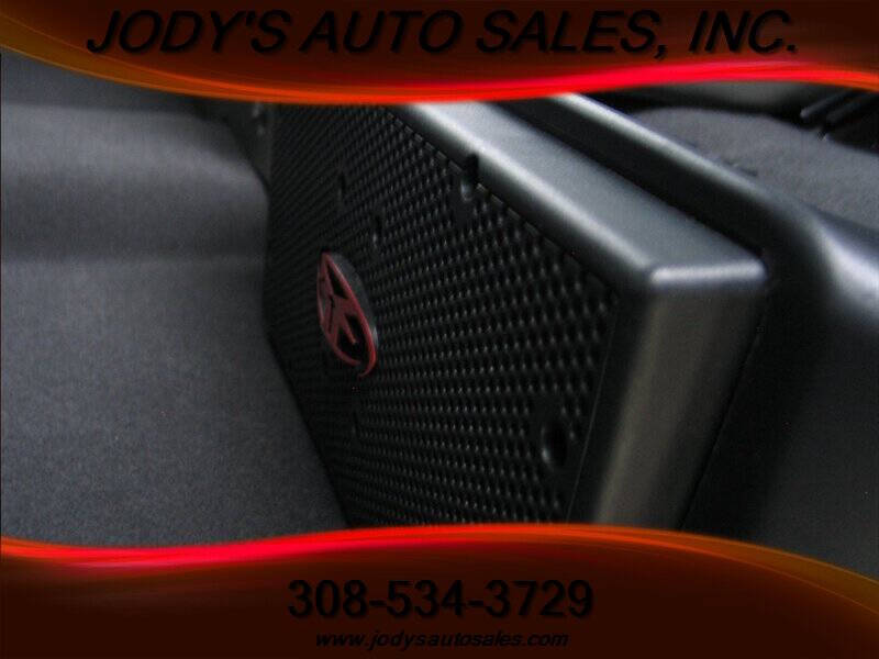 2019 Nissan Frontier SL