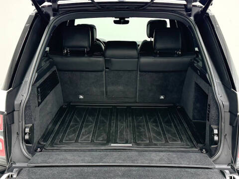 2020 Land Rover Range Rover P525 HSE