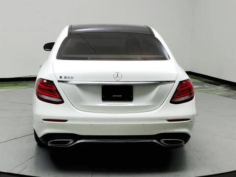 2018 Mercedes-Benz E-Class E 300