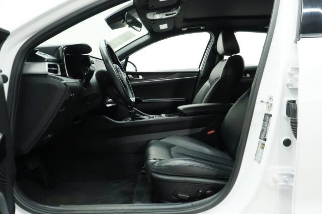 2022 Kia K5