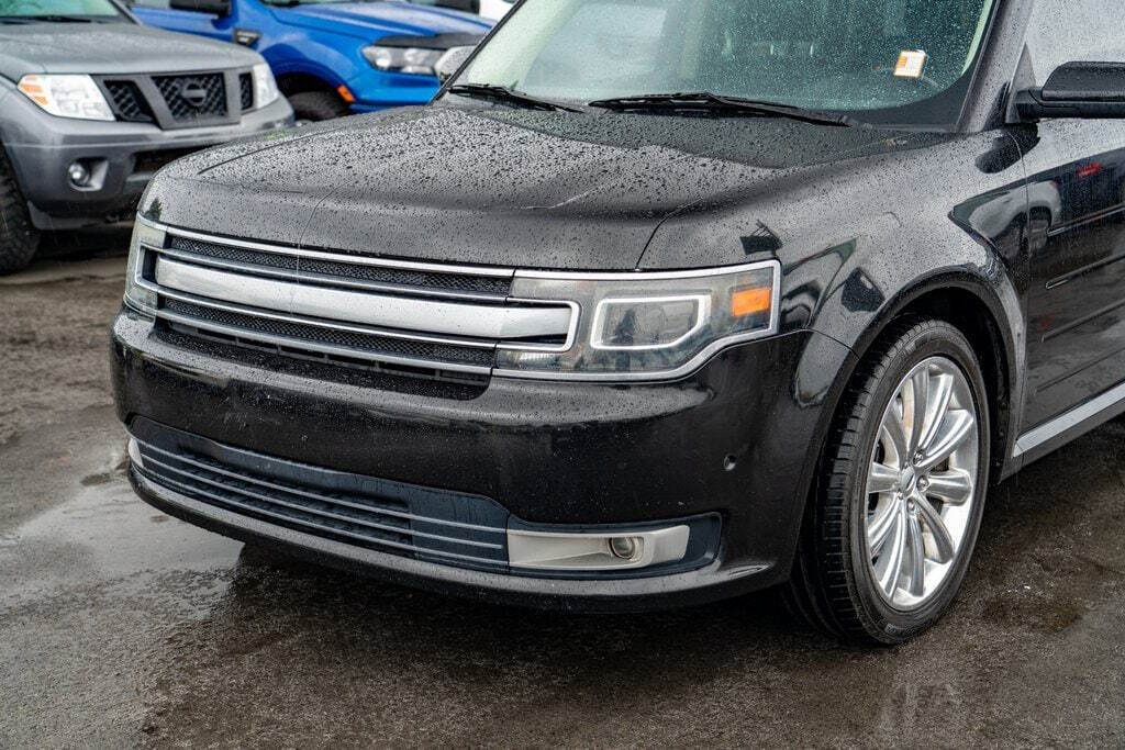 2014 Ford Flex for sale at Auto Destination in Puyallup, WA