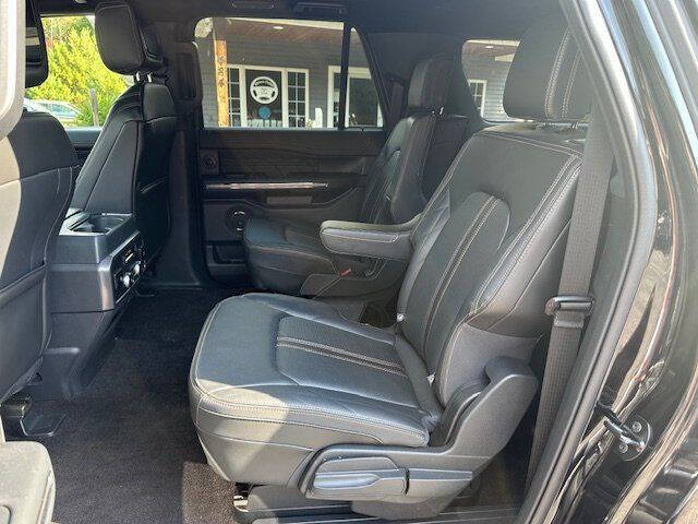 2022 Ford Expedition MAX Platinum