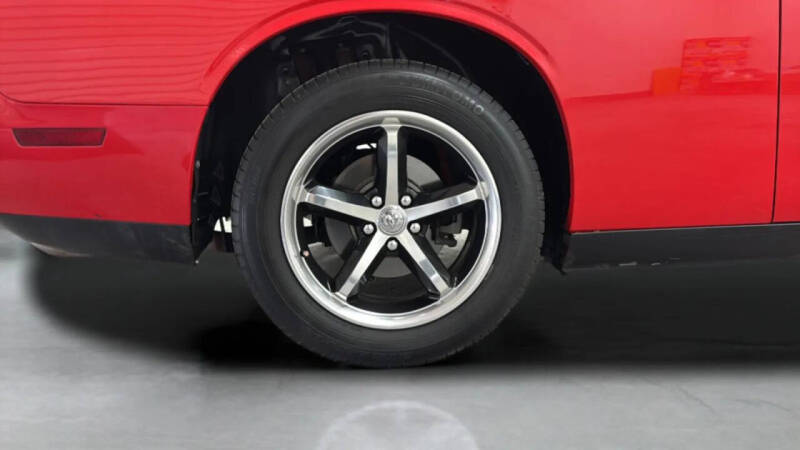 2010 Dodge Challenger SE