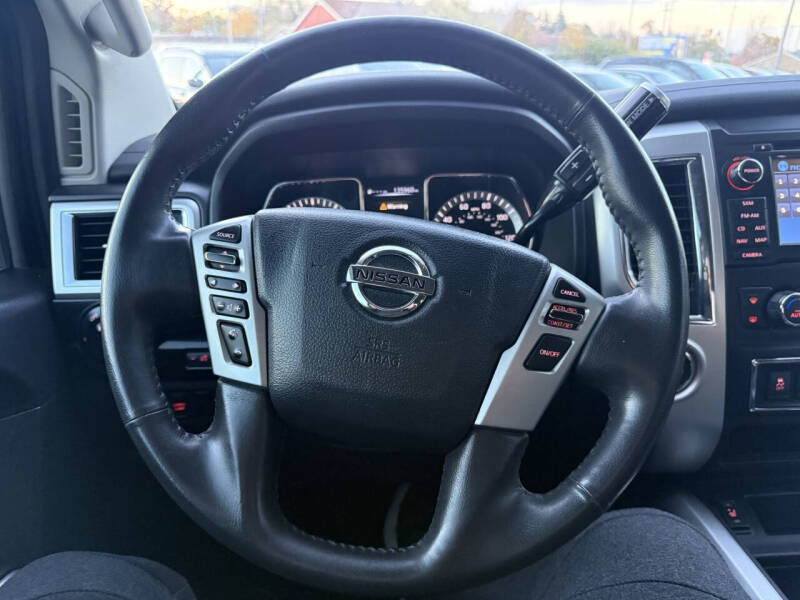 2018 Nissan Titan SV