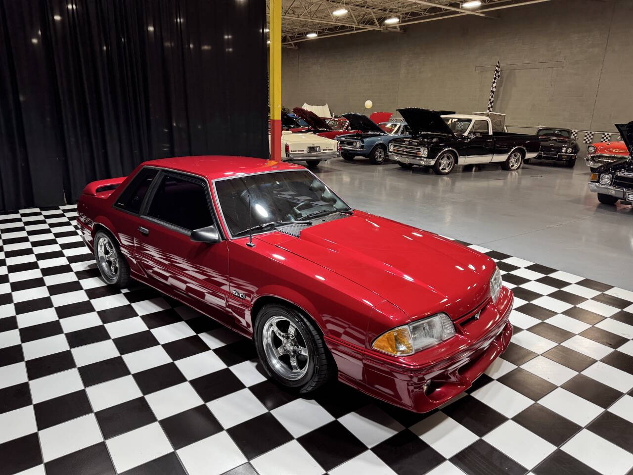 1991 Ford Mustang 8