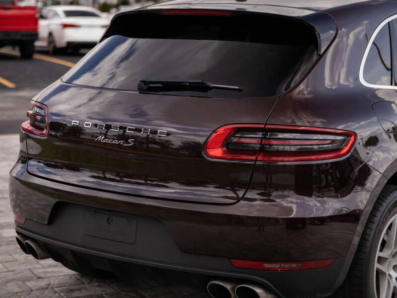 2017 Porsche Macan S