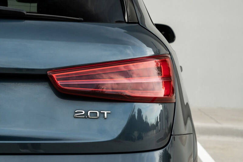 2018 Audi Q3 2.0T quattro Premium Plus