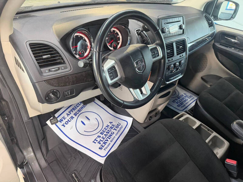 2016 Dodge Grand Caravan SE