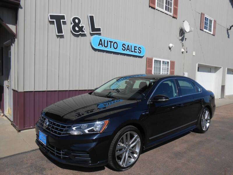 2017 Volkswagen Passat 1.8T R-Line