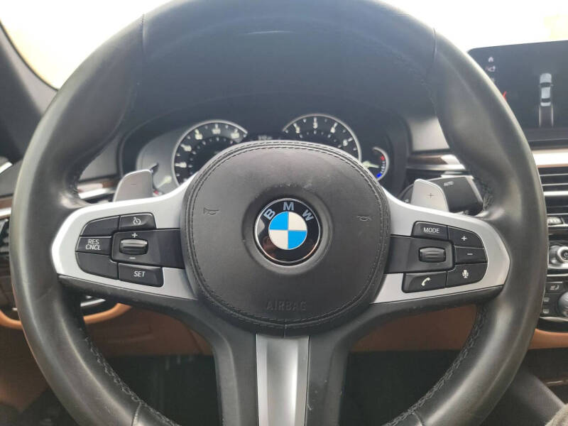 2018 BMW 5 Series 530i