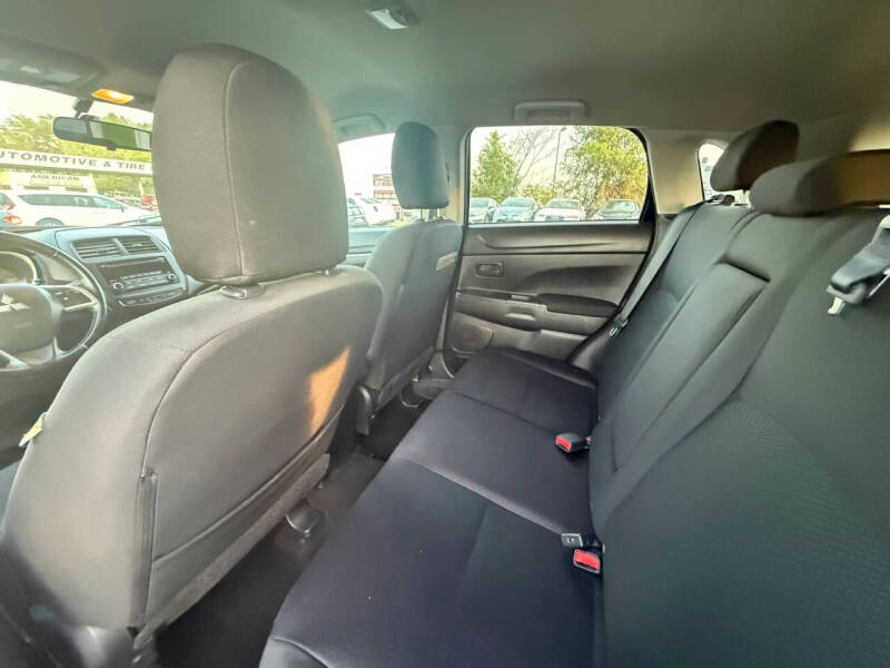 2015 Mitsubishi Outlander Sport 2.4 ES