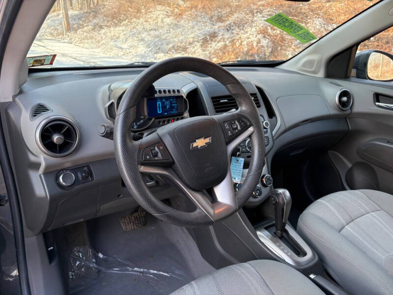 2012 Chevrolet Sonic LT