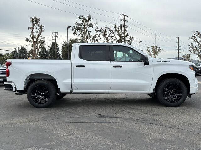 2024 Chevrolet Silverado 1500 Custom