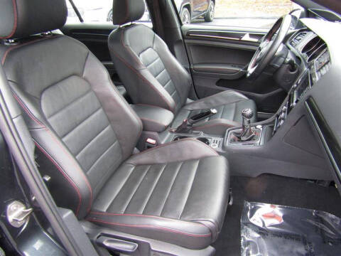 2016 Volkswagen Golf GTI