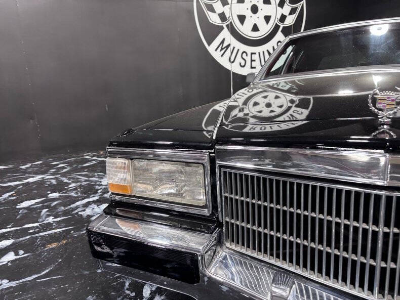 1990 Cadillac Brougham