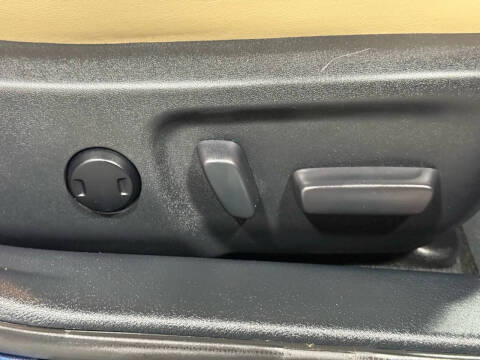 2018 Toyota Avalon Hybrid Limited