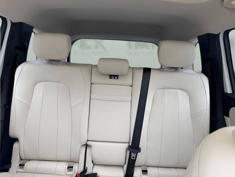 2022 Mercedes-Benz GLB GLB 250 4MATIC