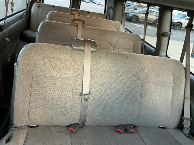 2024 Chevrolet Express LT 3500
