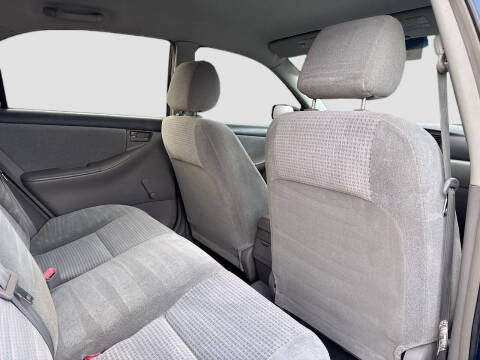 2005 Toyota Corolla CE