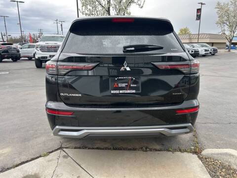 2025 Mitsubishi Outlander SEL Platinum Edition